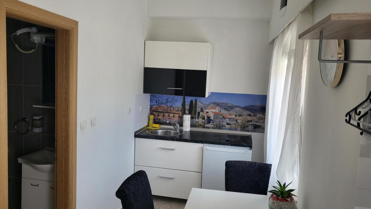 Mango Apartments Trebinje Ngoại thất bức ảnh